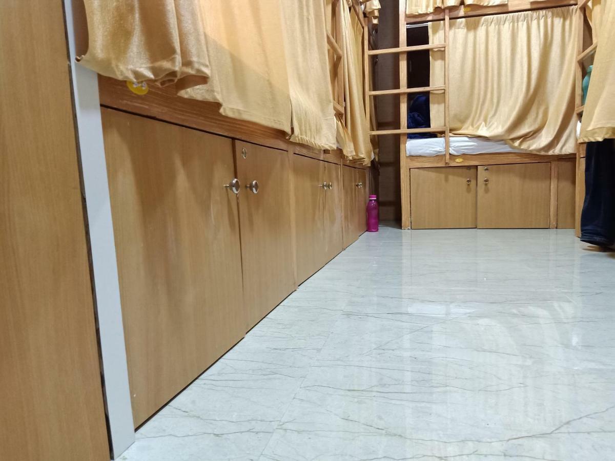 Mabrook Dormitory Mumbai Luaran gambar