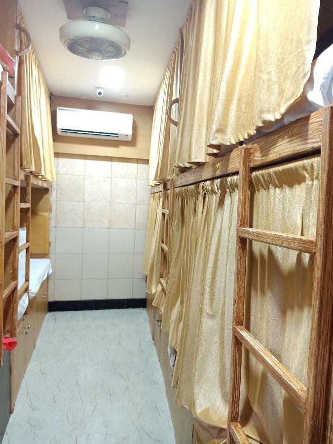 Mabrook Dormitory Mumbai Luaran gambar